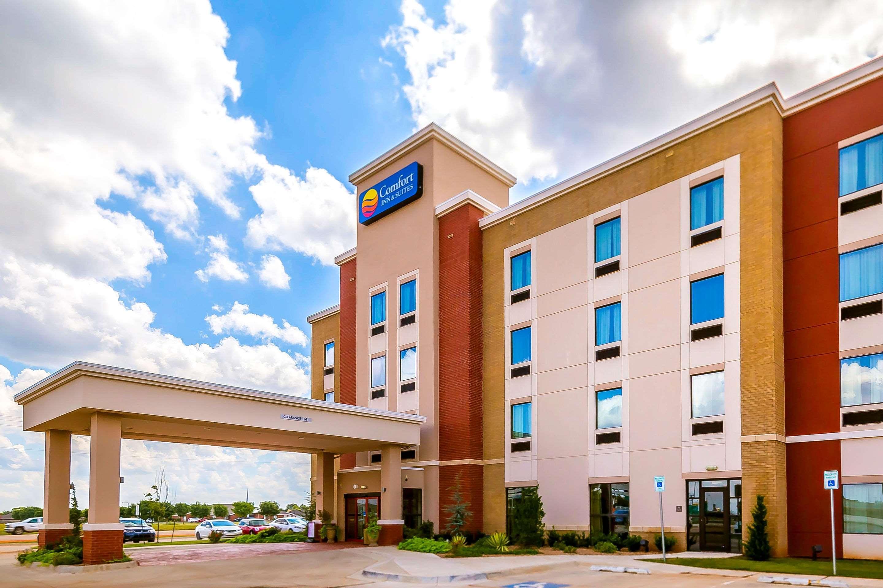 Comfort Inn & Suites Newcastle - Oklahoma City Eksteriør billede