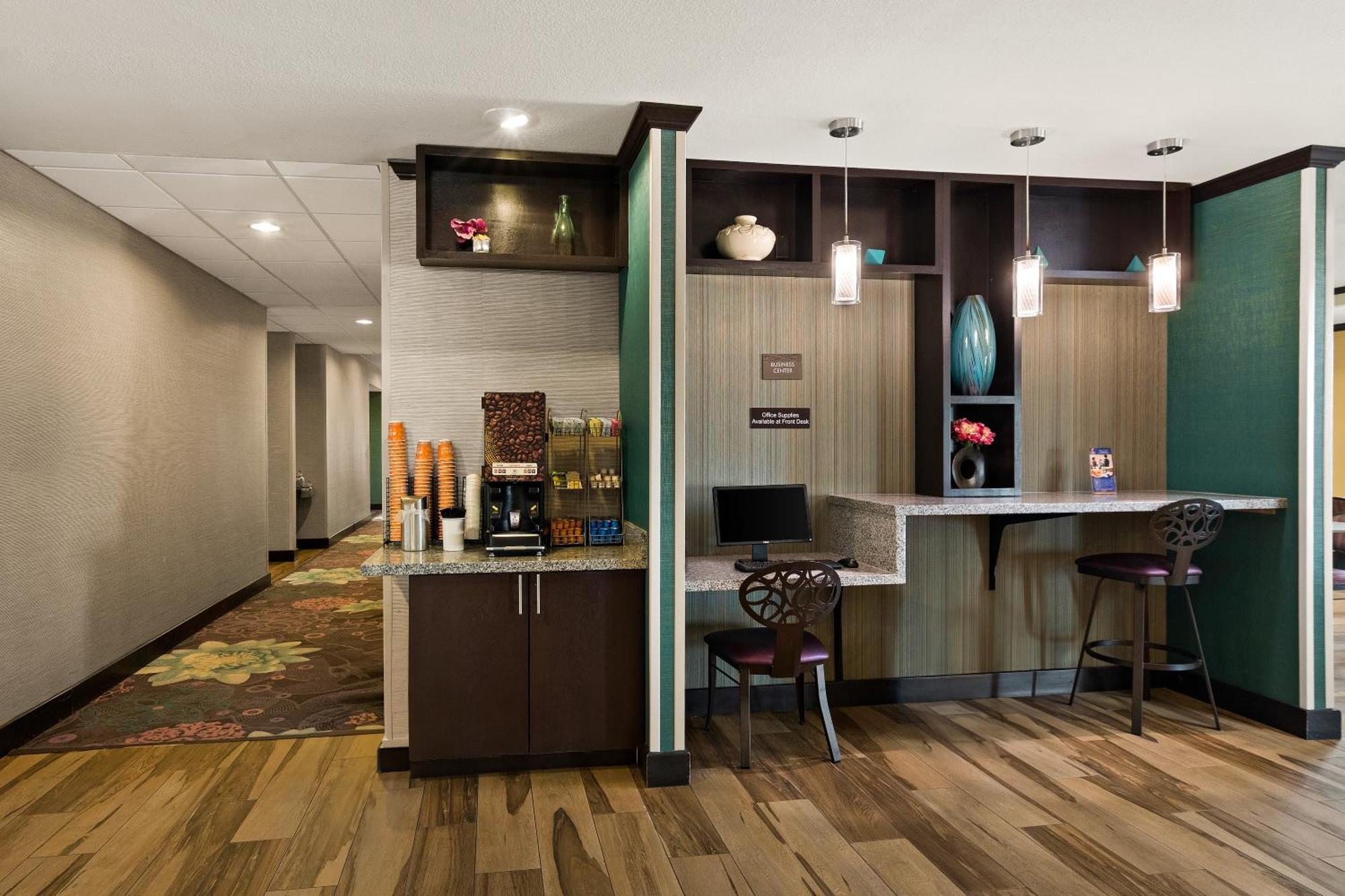 Comfort Inn & Suites Newcastle - Oklahoma City Eksteriør billede