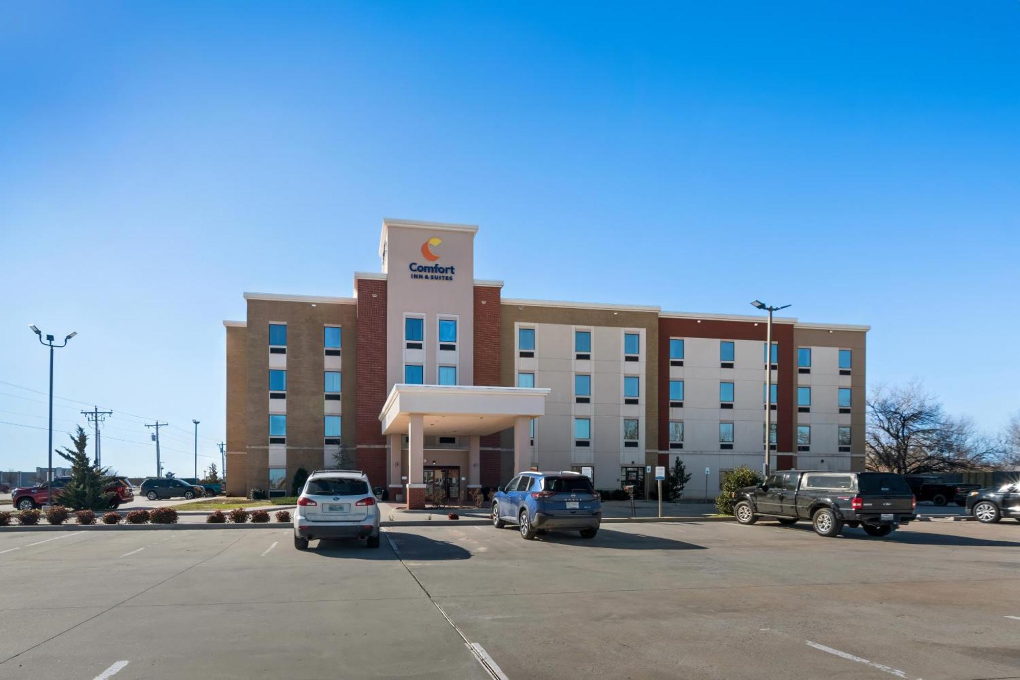 Comfort Inn & Suites Newcastle - Oklahoma City Eksteriør billede