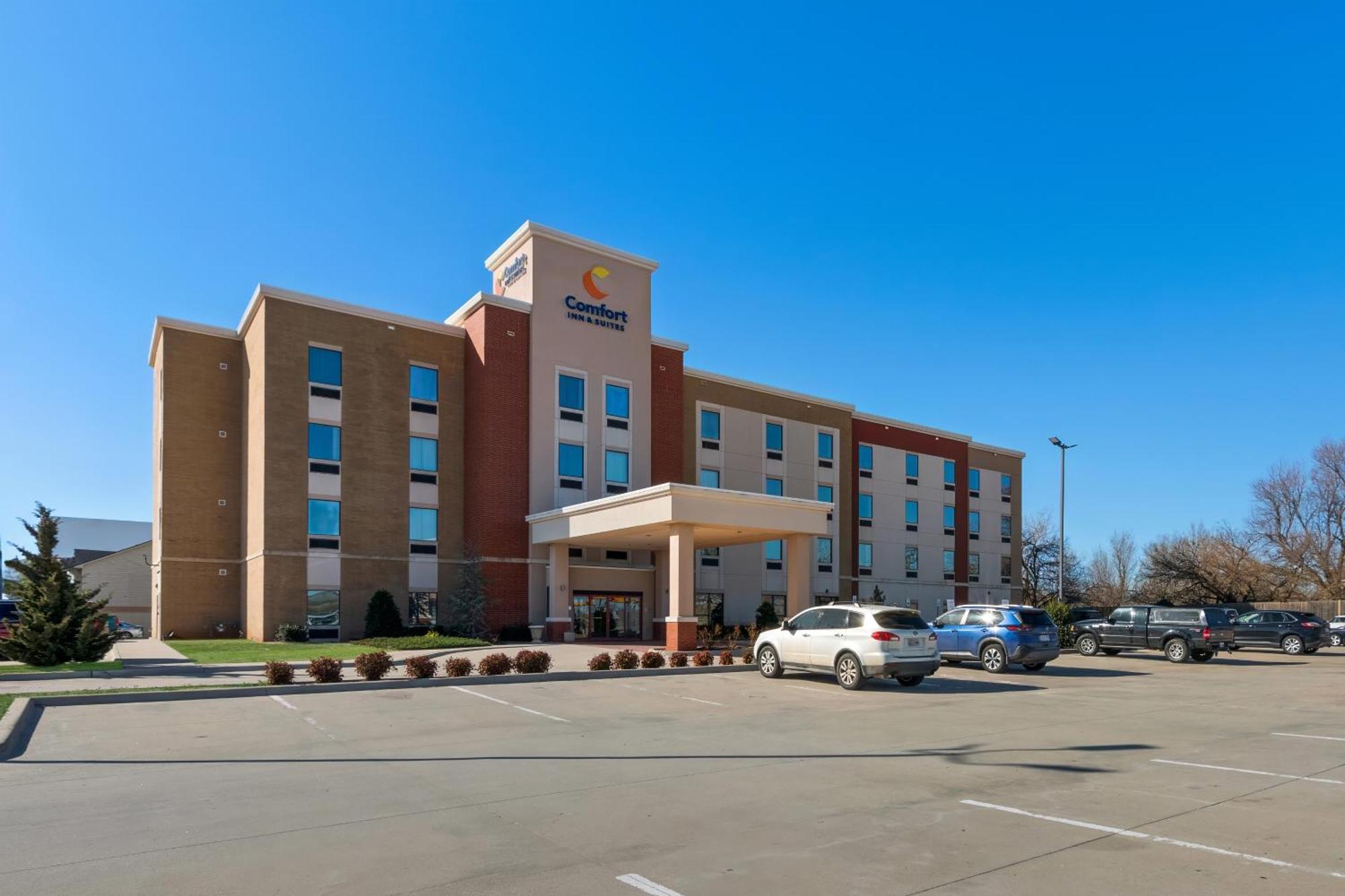Comfort Inn & Suites Newcastle - Oklahoma City Eksteriør billede